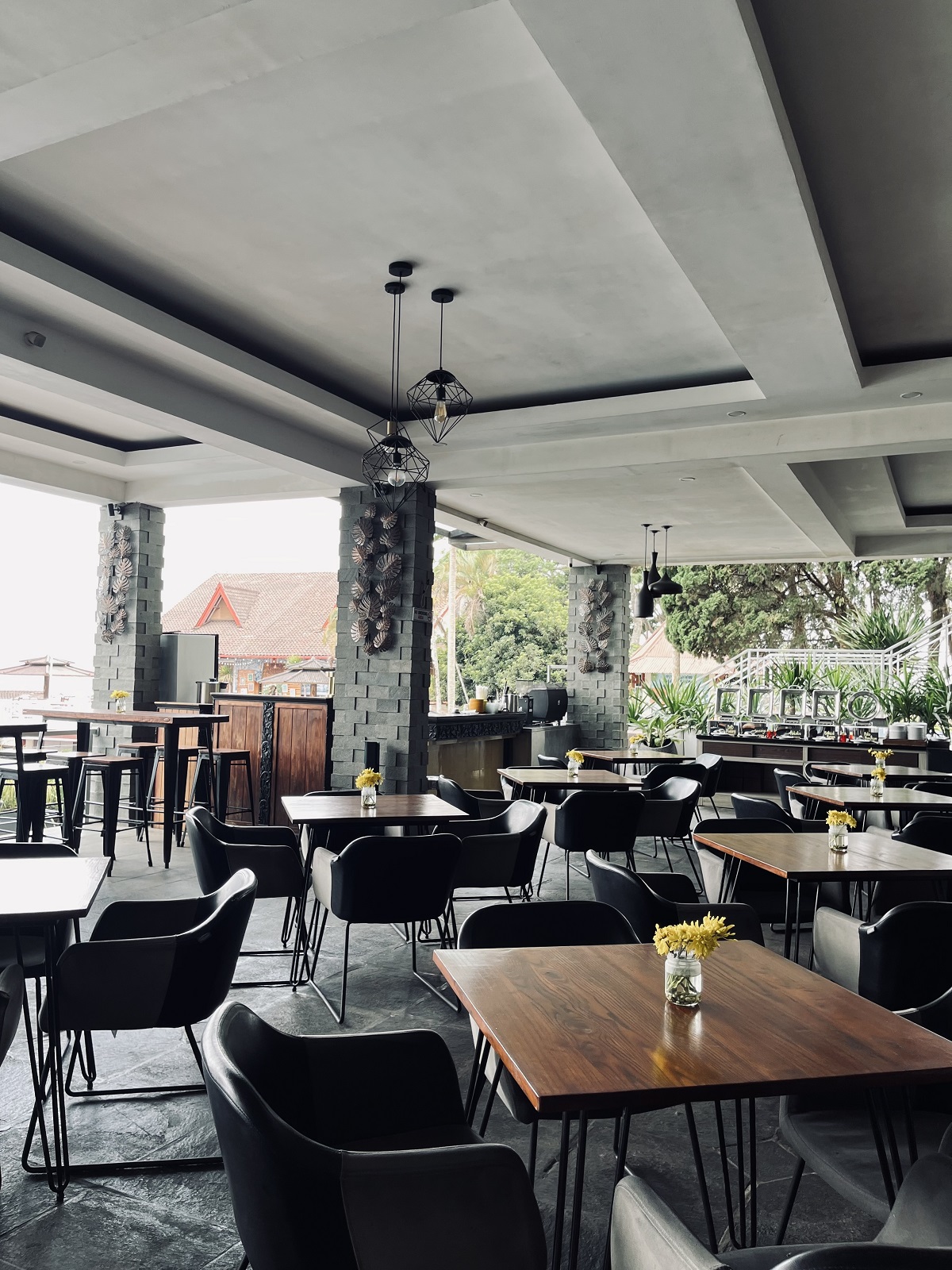 Inside Hortensia Restaurant